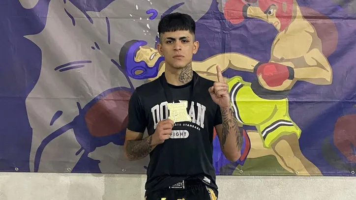 João Guilherme vence no paranaense de muay thai