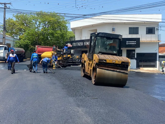 Obras de recape asfáltico no centro prosseguem até sexta em Apucarana