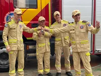 Bombeiros de Apucarana recebem novo caminhão de combate a incêndio