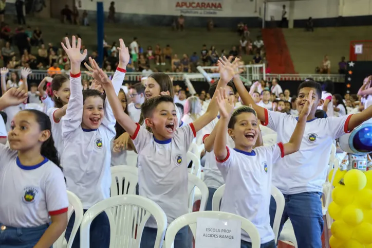 Estudantes de Apucarana conquistam 1.631 medalhas na OBA e MOBFOG