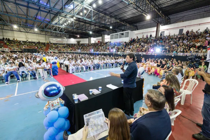 Estudantes de Apucarana conquistam 1.631 medalhas na OBA e MOBFOG