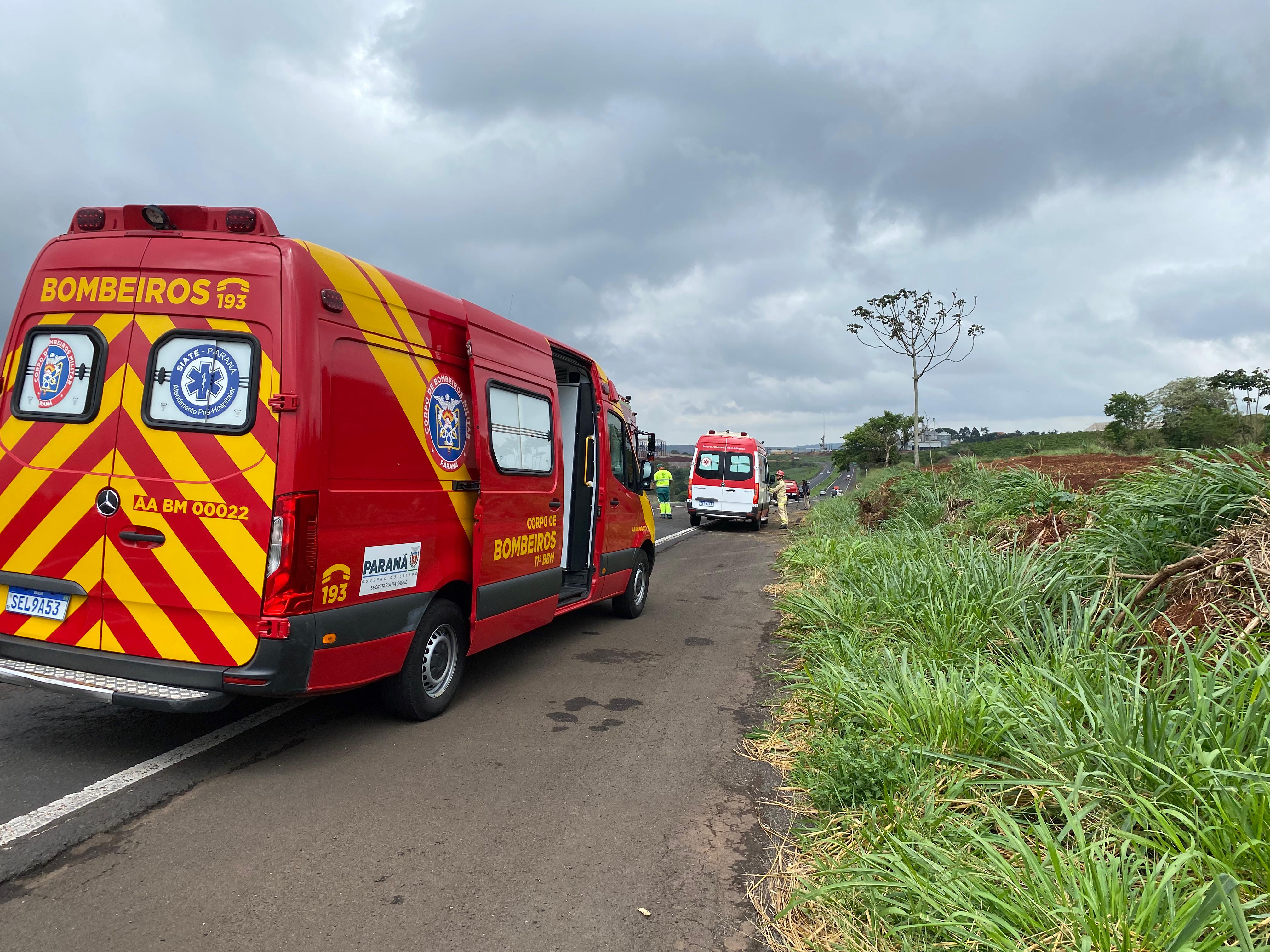 Capotamento entre Apucarana e Cambira deixa pai e filho feridos