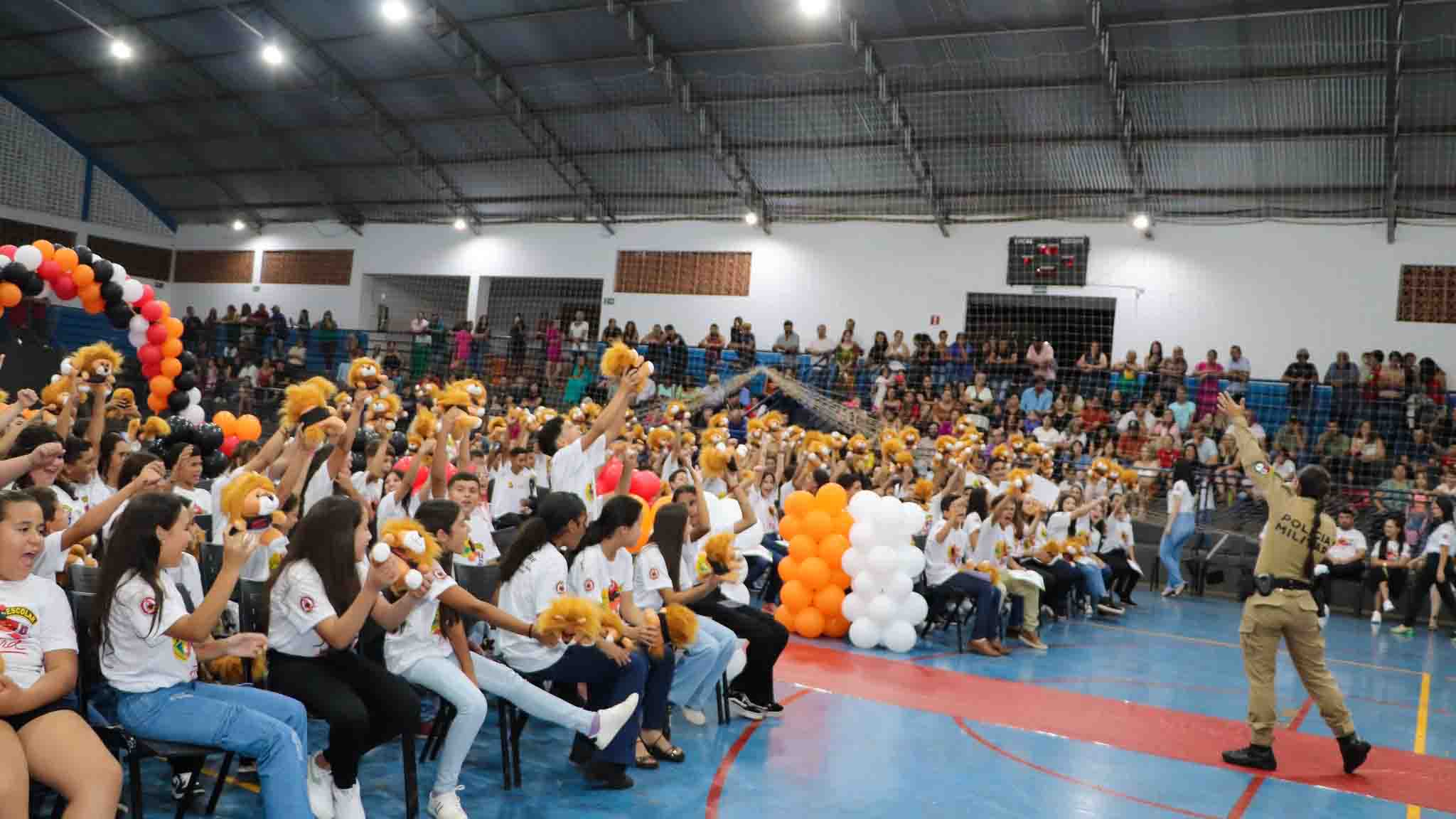 160 alunos concluem o curso do PROERD em Jardim Alegre