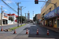 Prefeitura de Ivaiporã asfalta mais de 2.300m² na Av. Castelo Branco