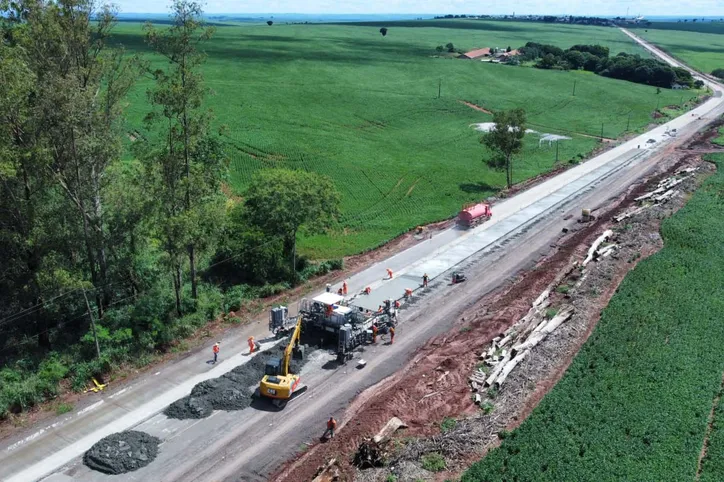 Grandes obras rodoviárias do DER/PR totalizam R$ 4 bi em investimentos