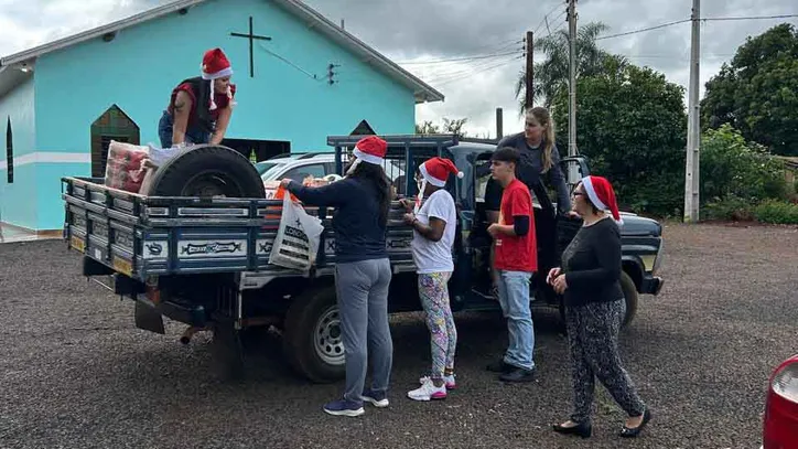 “Natal Solidário” distribui 5 mil brinquedos para crianças na região