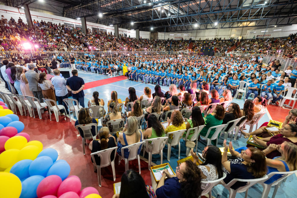 Apucarana forma 1.428 alunos dos anos iniciais do Ensino Fundamental