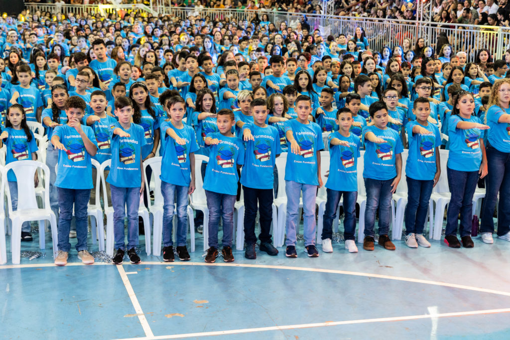 Apucarana forma 1.428 alunos dos anos iniciais do Ensino Fundamental