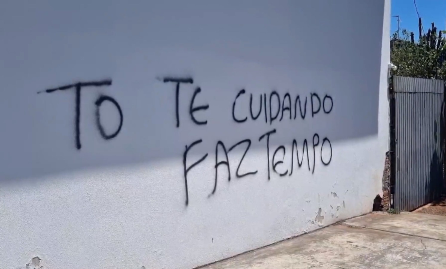 "To te cuidando faz tempo", alerta autor das ameaças