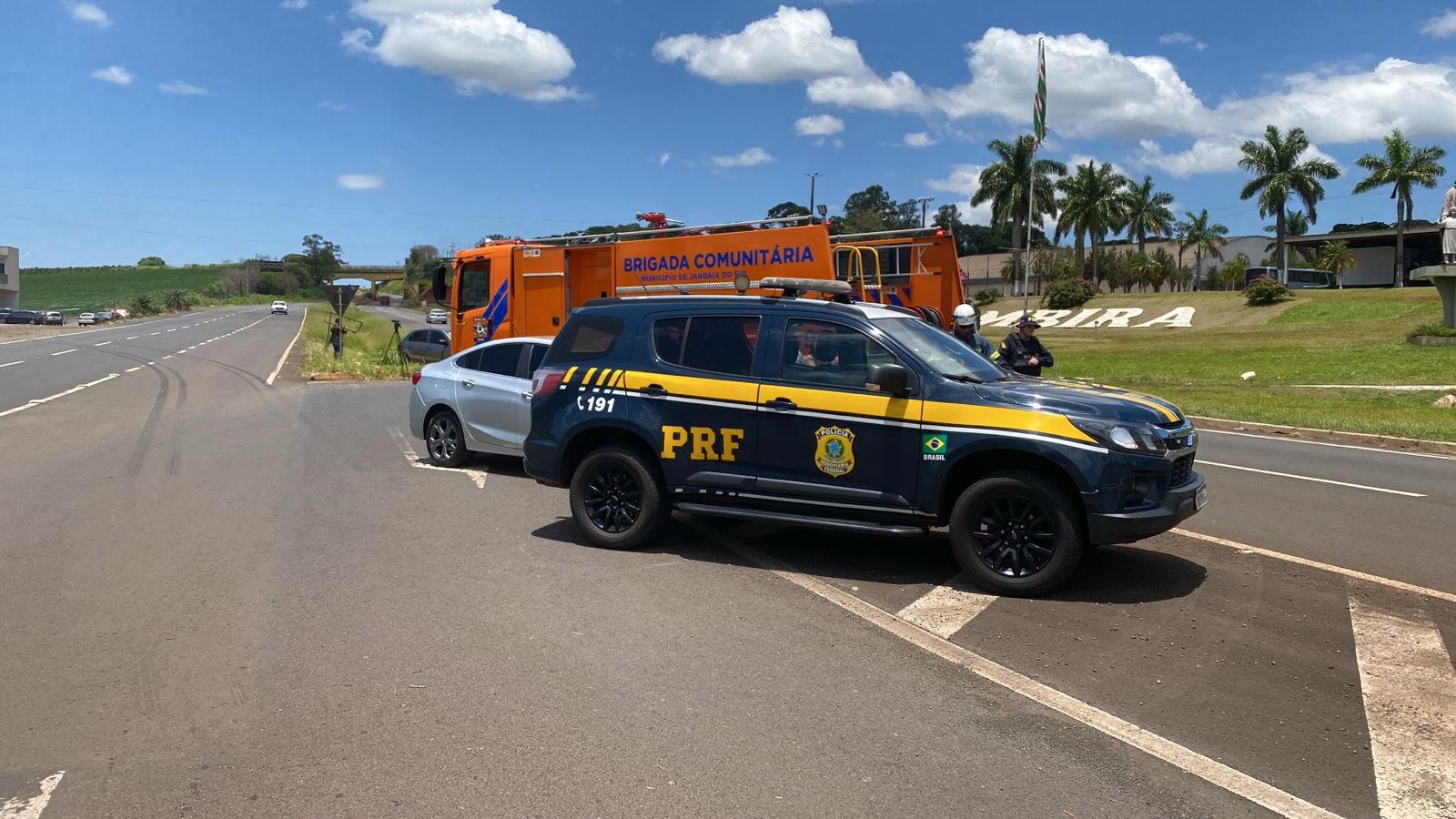 Acidente deixa quatro feridos no acesso a Cambira na BR-376