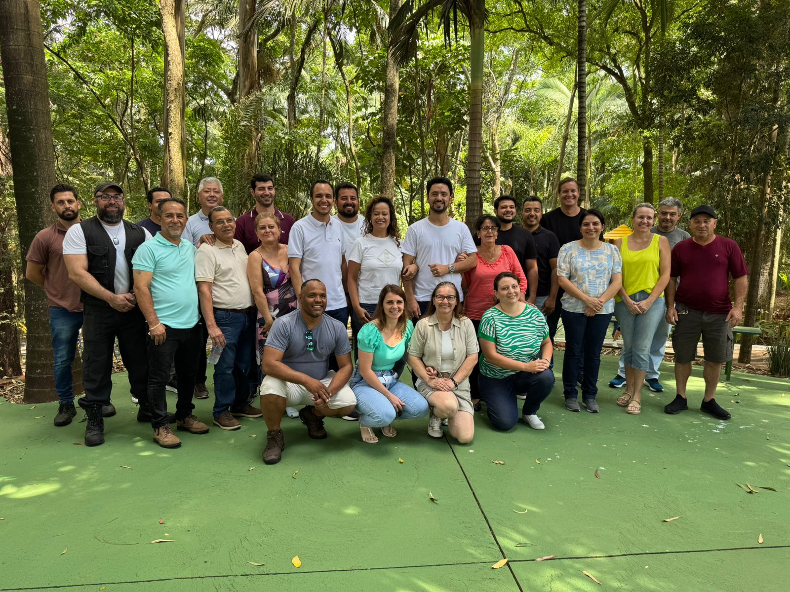 Além do prefeito, estiverem presentes ao ato a primeira dama e secretária da Mulher e Assuntos da Família, Karine Mota, ocupantes de outras secretarias e diversos visitantes.