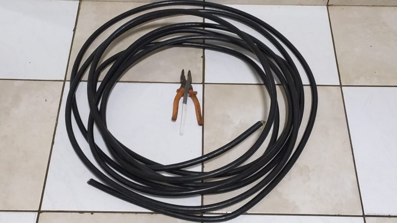 Fios recuperados pela PM