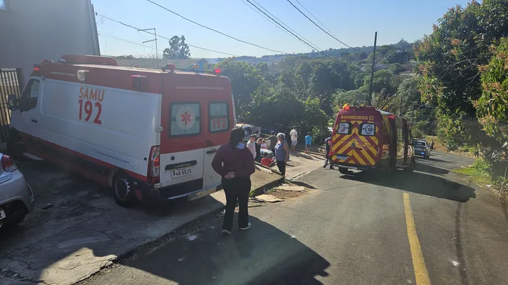 Carro capota e duas meninas ficam feridas em Apucarana; veja