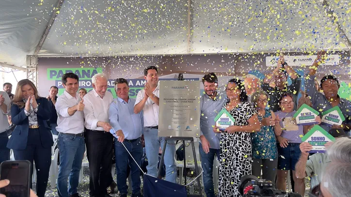 Governador Ratinho Junior inaugura Condomínio do Idoso em Arapongas