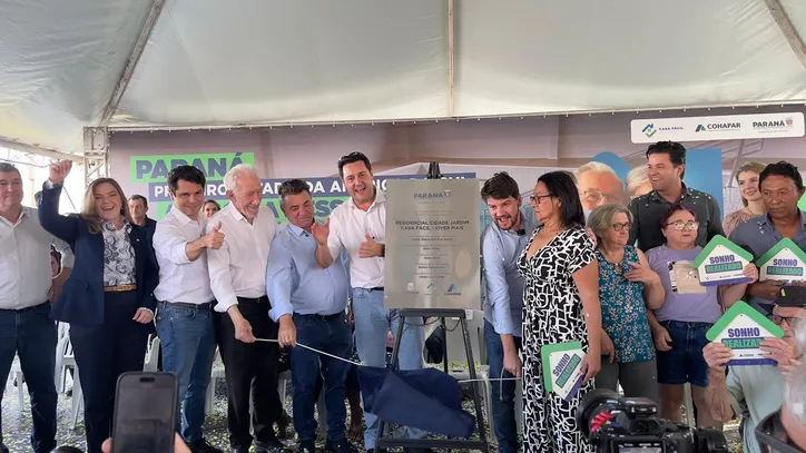 Governador Ratinho Junior inaugura Condomínio do Idoso em Arapongas