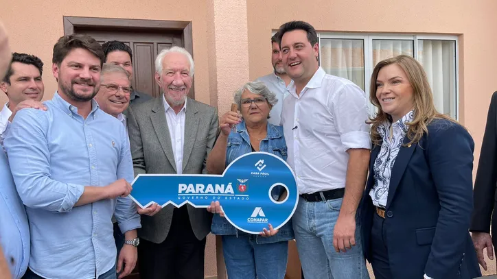 Governador Ratinho Junior inaugura Condomínio do Idoso em Arapongas