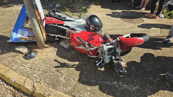 Motociclista fica gravemente ferido após acidente em Apucarana