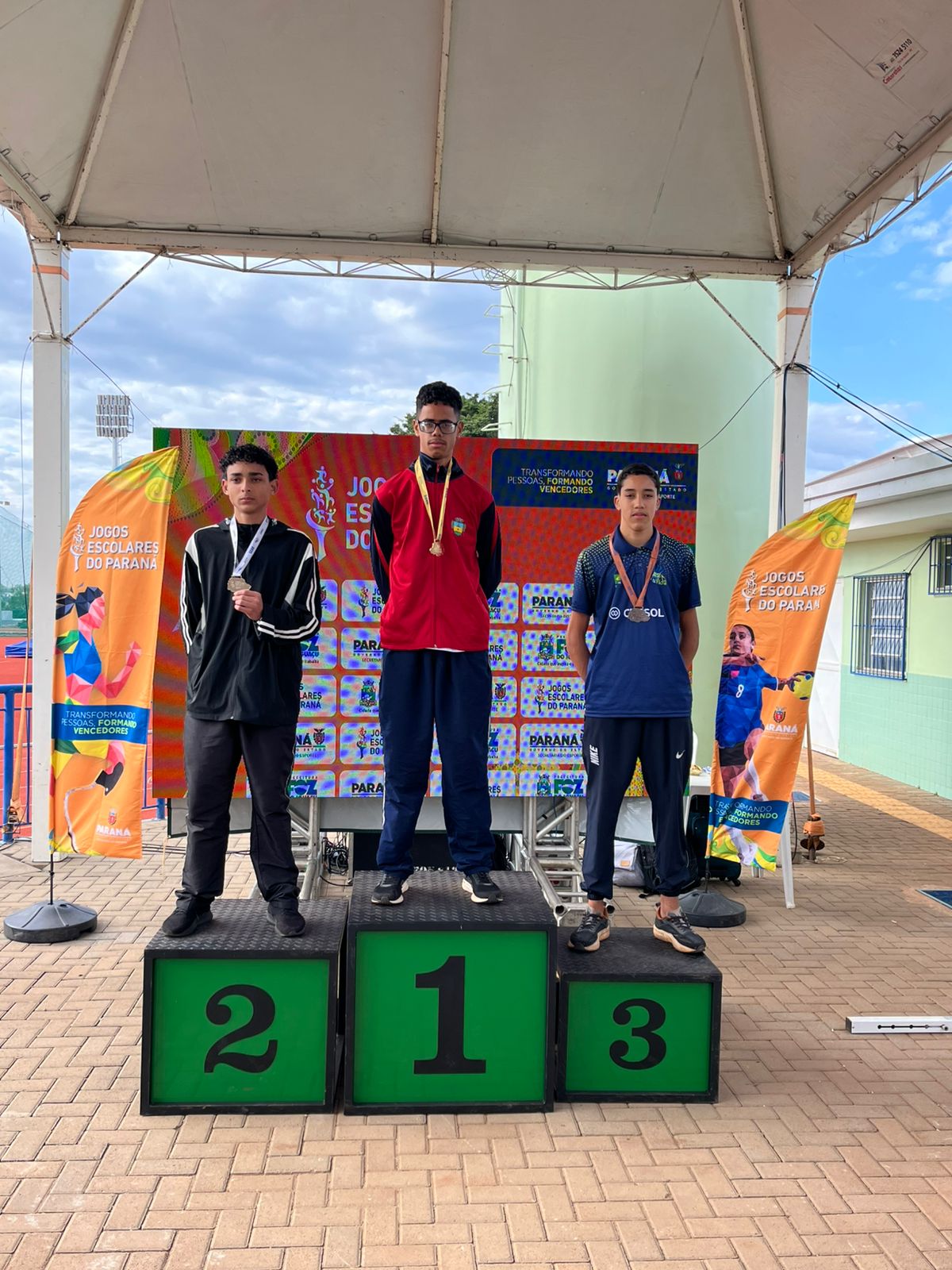 Apucarana fatura seis medalhas no atletismo na fase final dos Jep´s