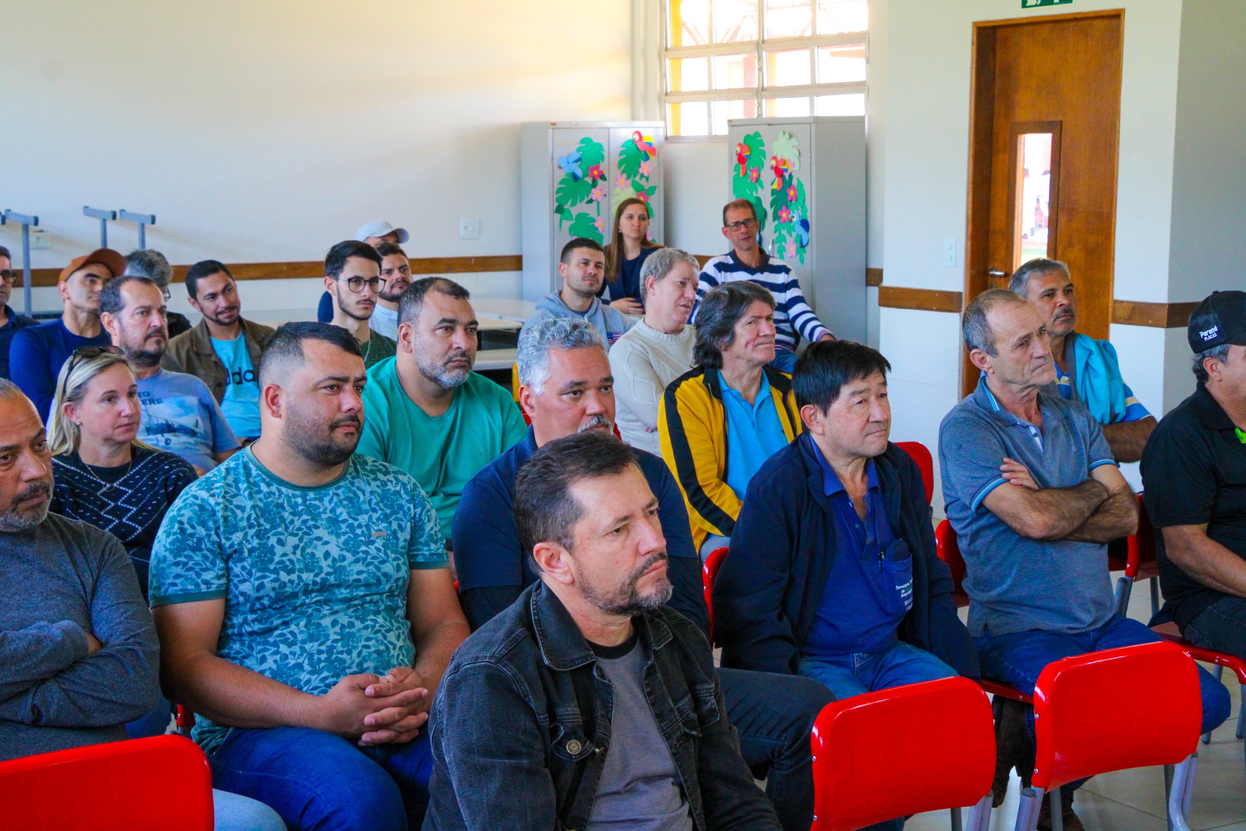 Arapongas capacita motoristas escolares em primeiros socorros
