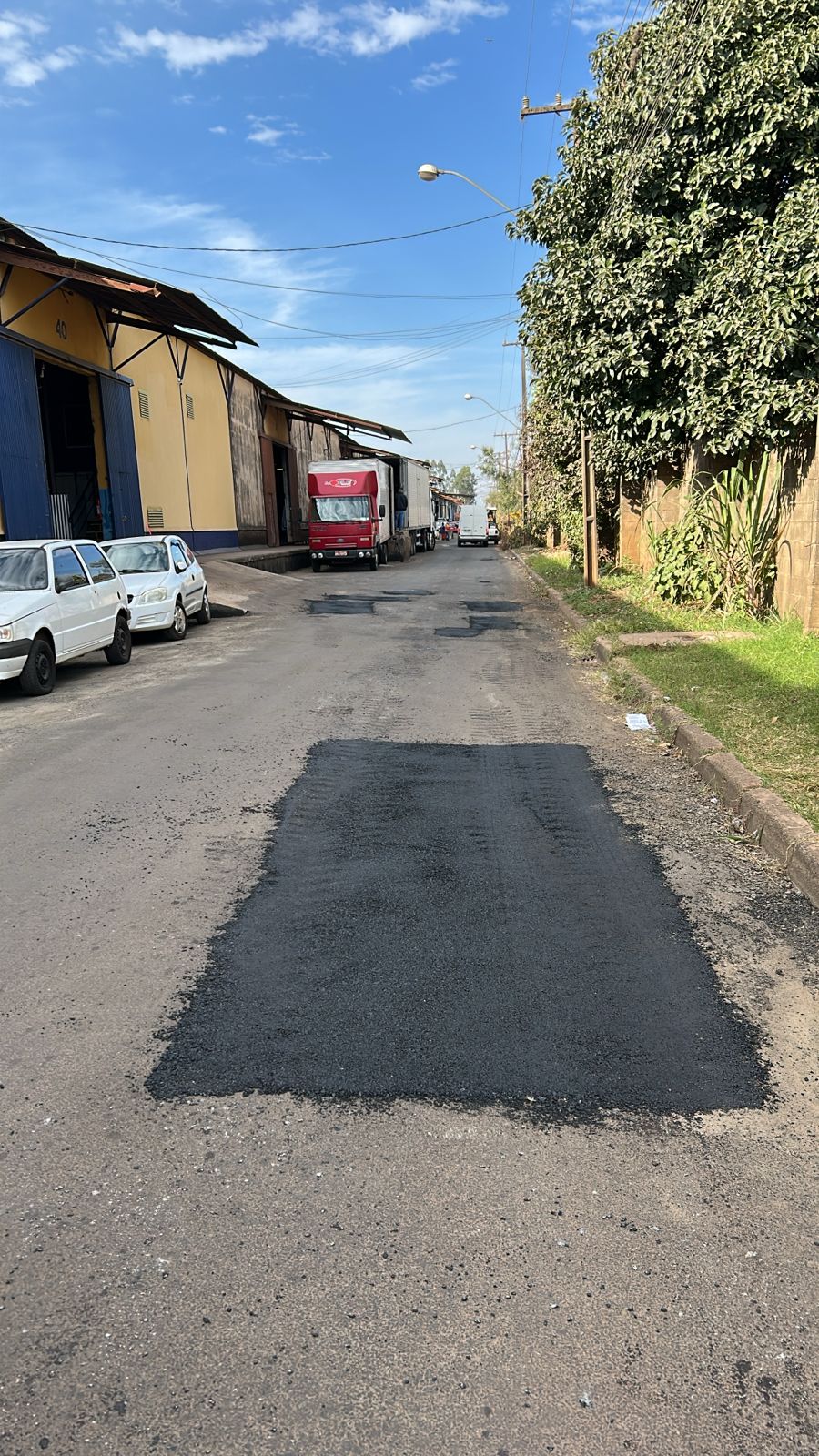 Codar executa tapa-buracos e manutenção em bueiros em Arapongas