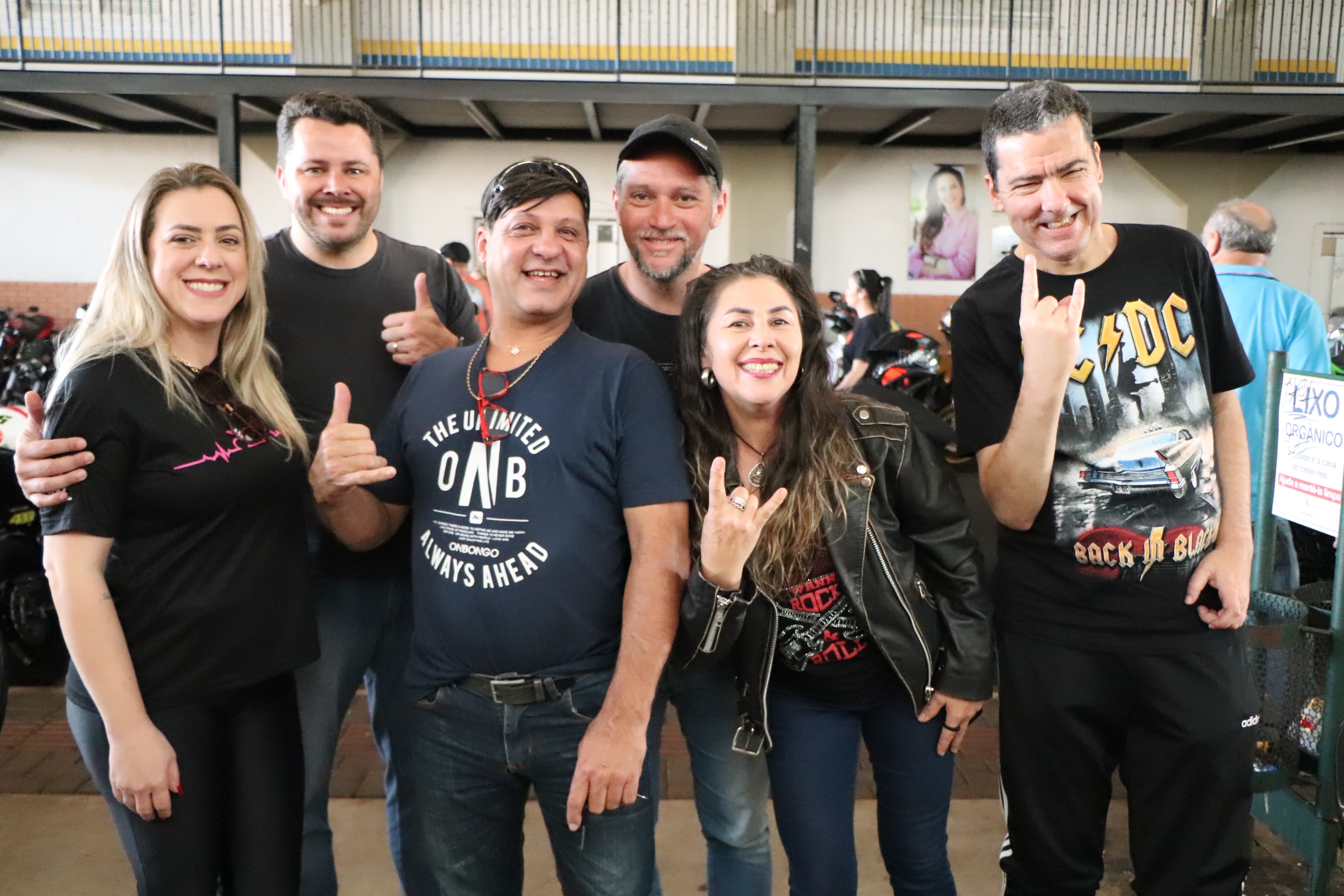 Evento cultural reúne centenas de pessoas em Arapongas; veja fotos