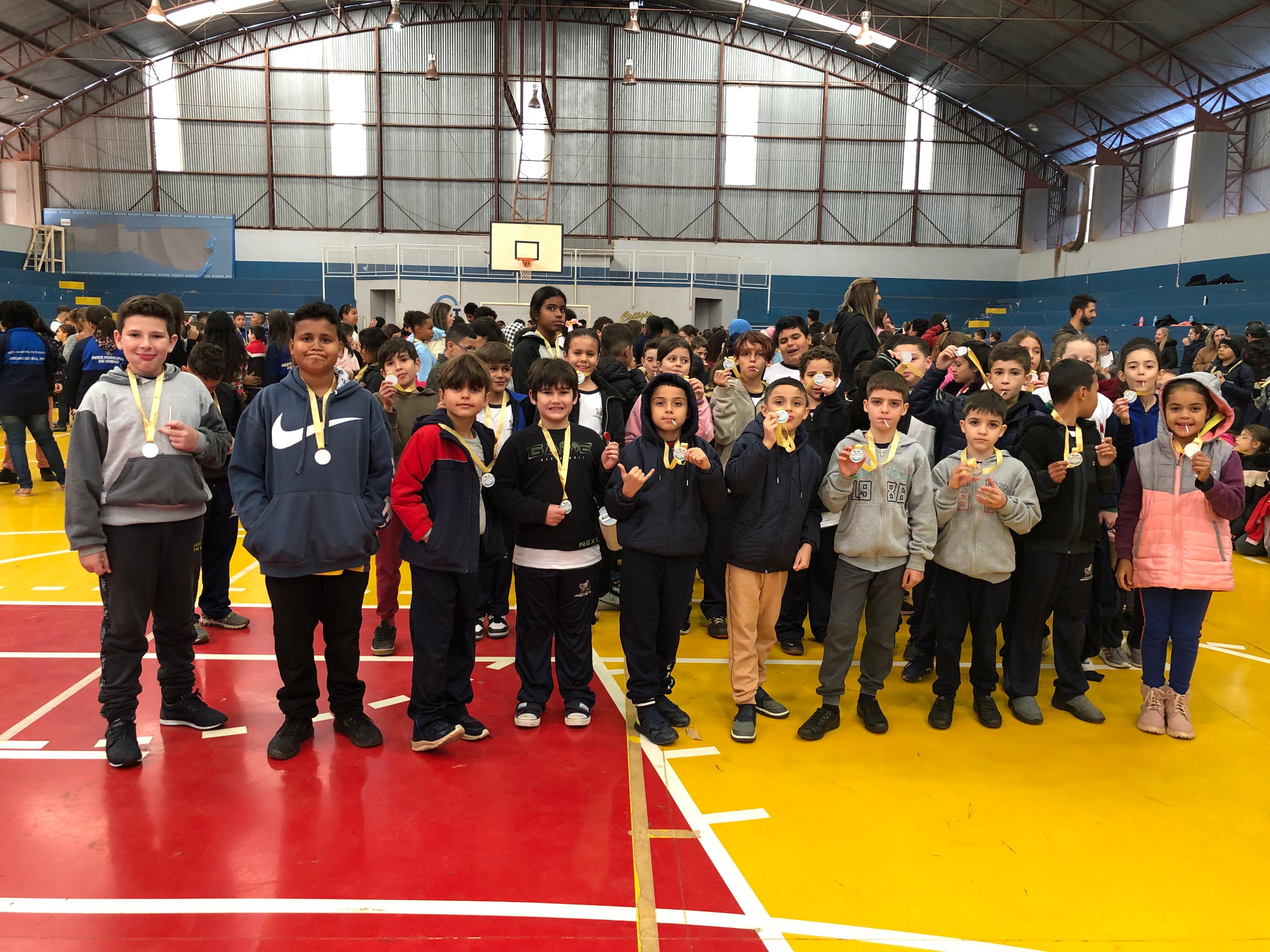 Festival de Queimada anima volta às aulas em Jandaia do Sul