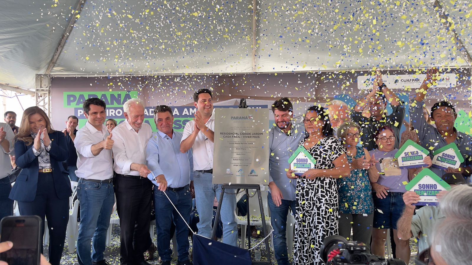 Governador Ratinho Junior inaugura Condomínio do Idoso em Arapongas