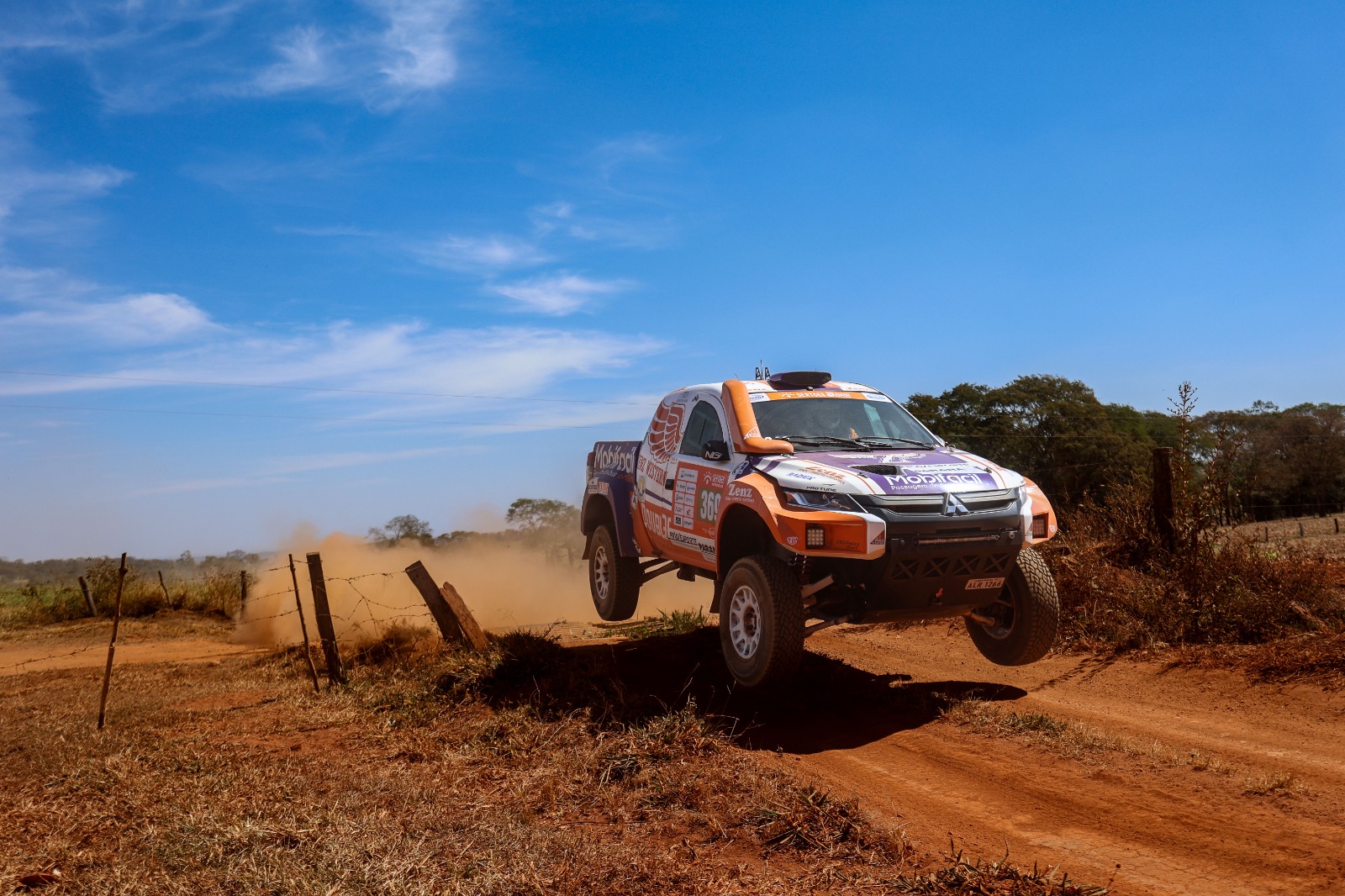 Piloto de Apucarana (PR) segue na vice-liderança do Rally dos Sertões