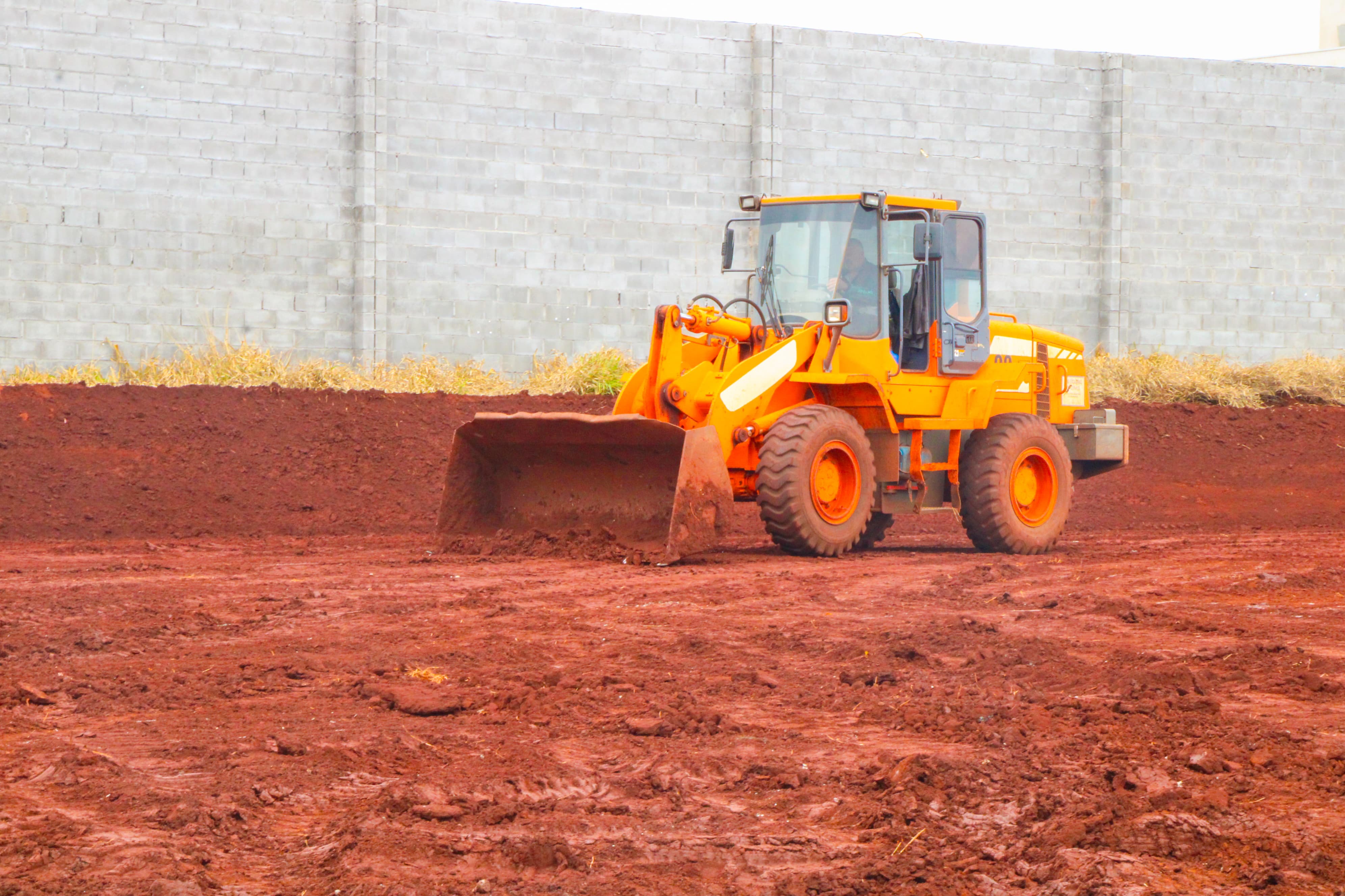 Prefeitura de Arapongas conclui terraplanagem do terreno da nova sede