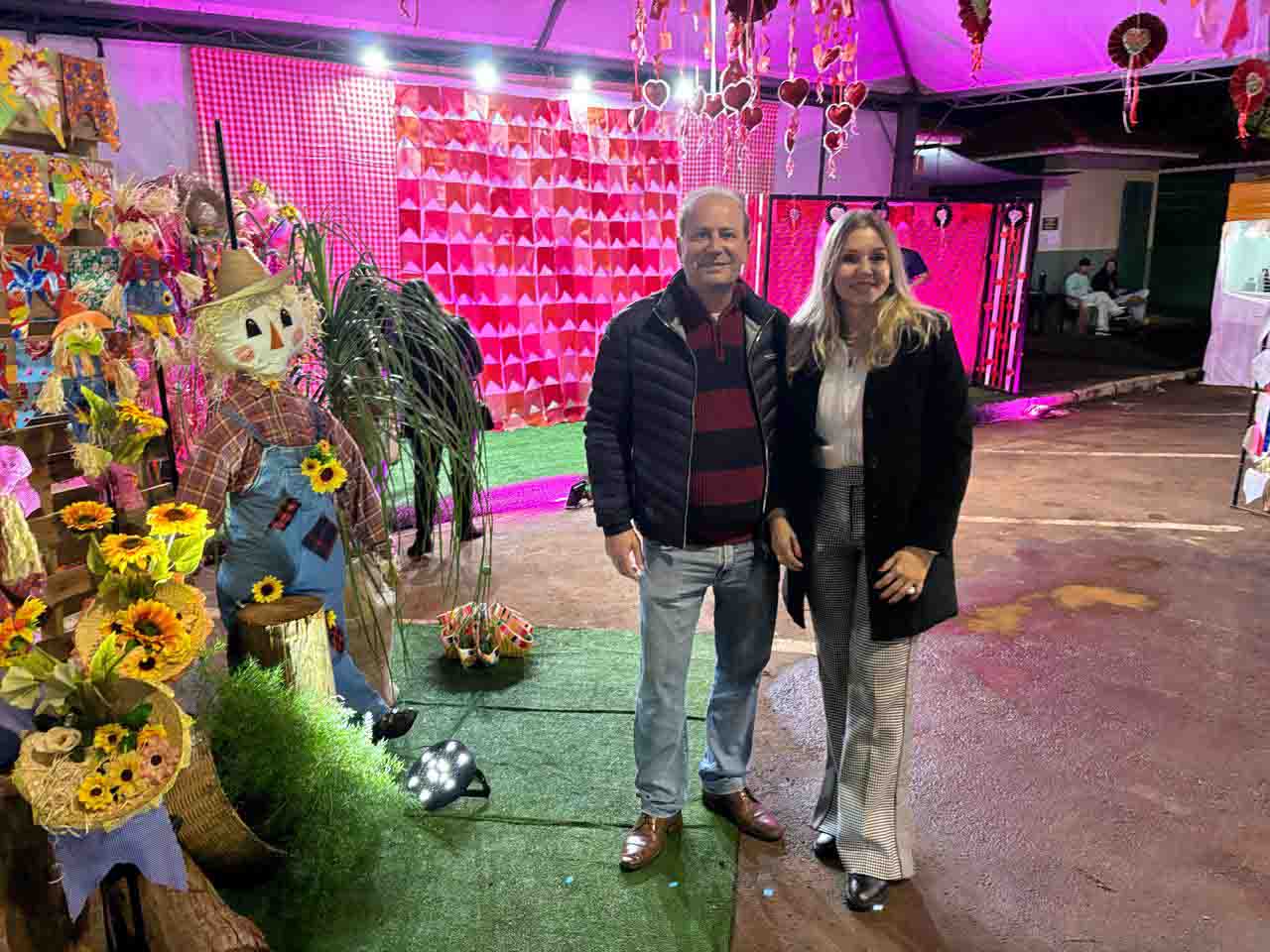 Quadrilhas e decoração caprichada marcam a Festa Junina de Ivaiporã