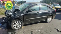 Grave acidente entre moto e carros deixa um morto e seis feridos no PR
