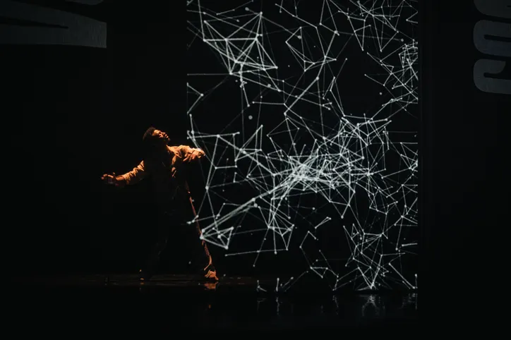 Arapongas encerra Festival Rouxinol com Balé Teatro Guaíra