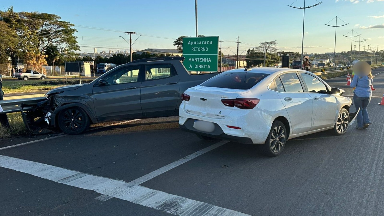 Acidente ocorreu no final da tarde desta sexta-feira