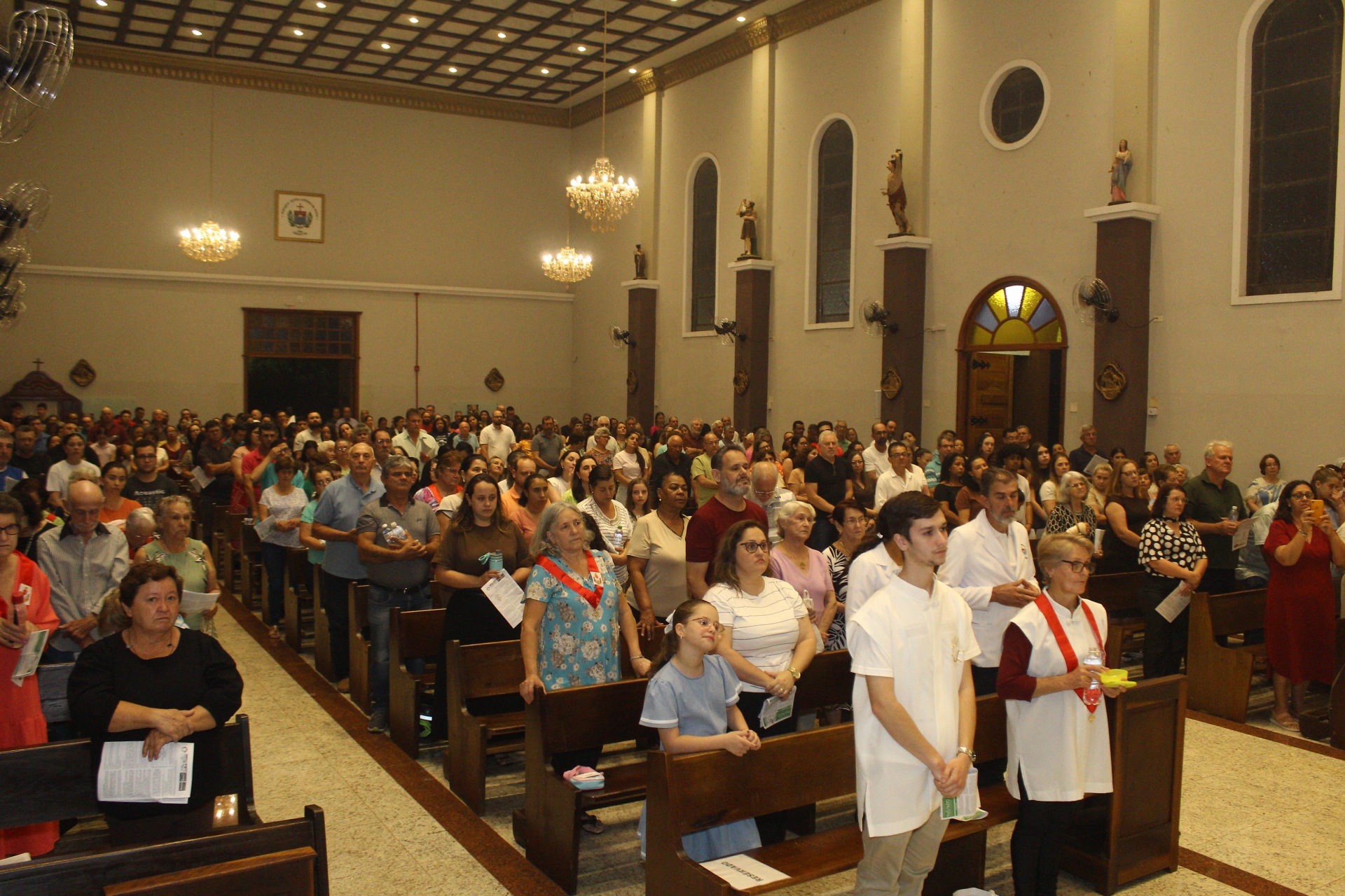 Devoção a São Miguel Arcanjo atrai multidões à Paróquia do Pirapó