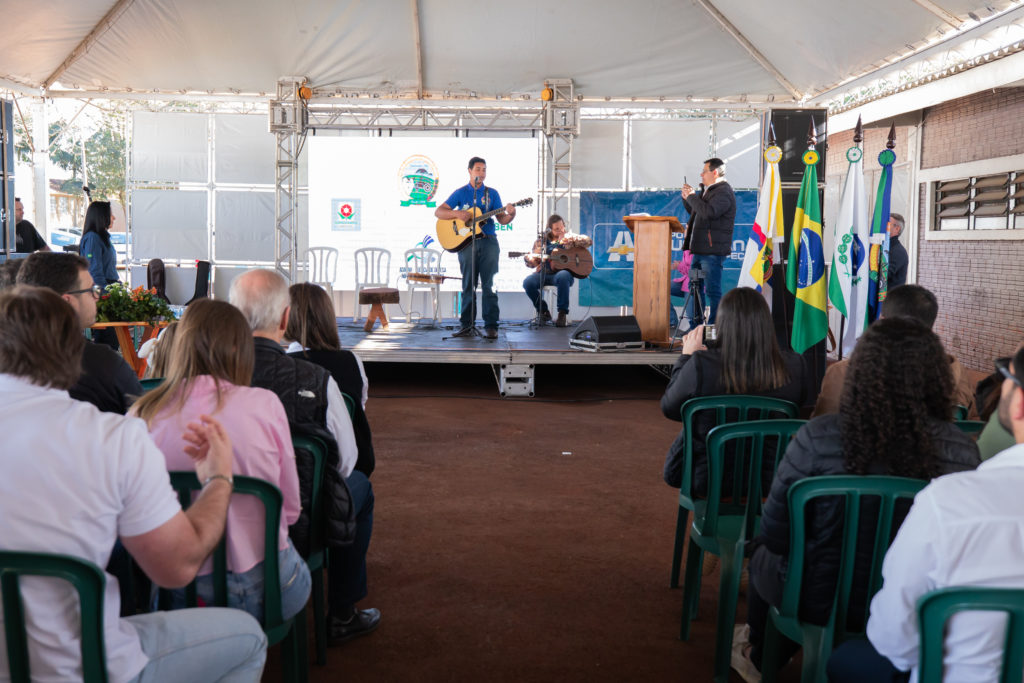 Expoagri valoriza talentos estudantis e fortalece agronegócio regional