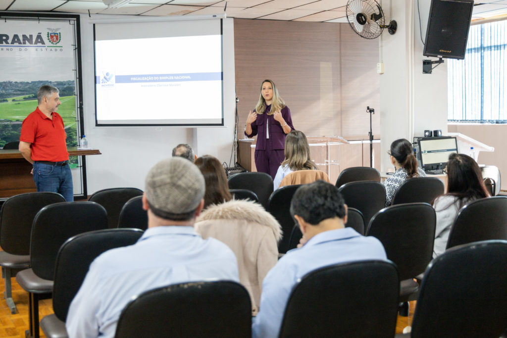 Prefeitura de Apucarana promove capacitação para auditores fiscais