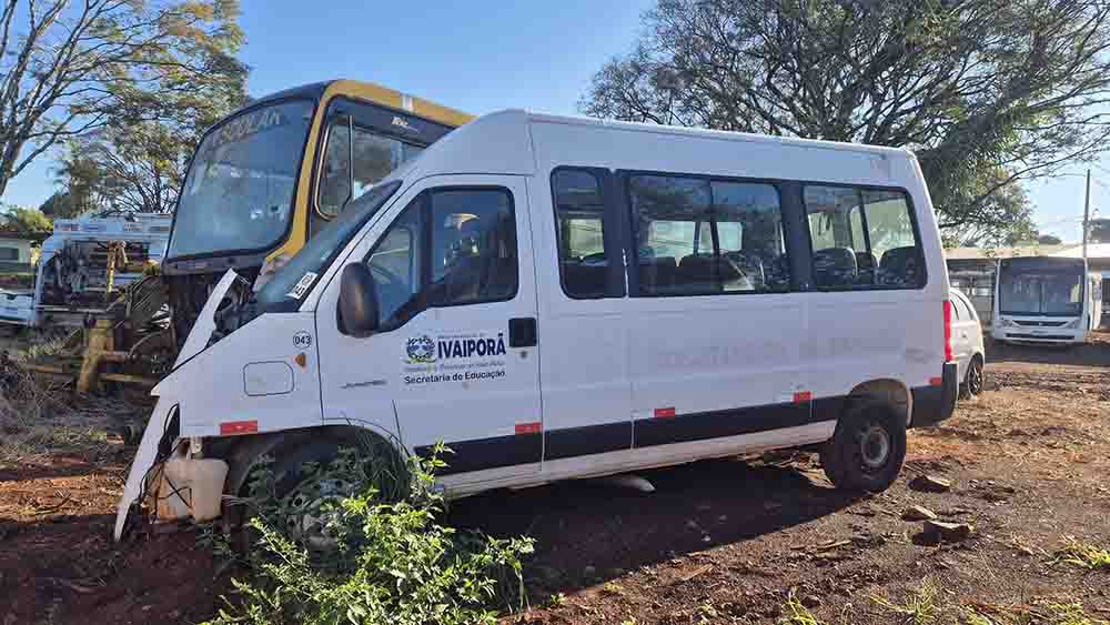 Prefeitura de Ivaiporã leiloa veículos, máquinas e sucatas no dia 26