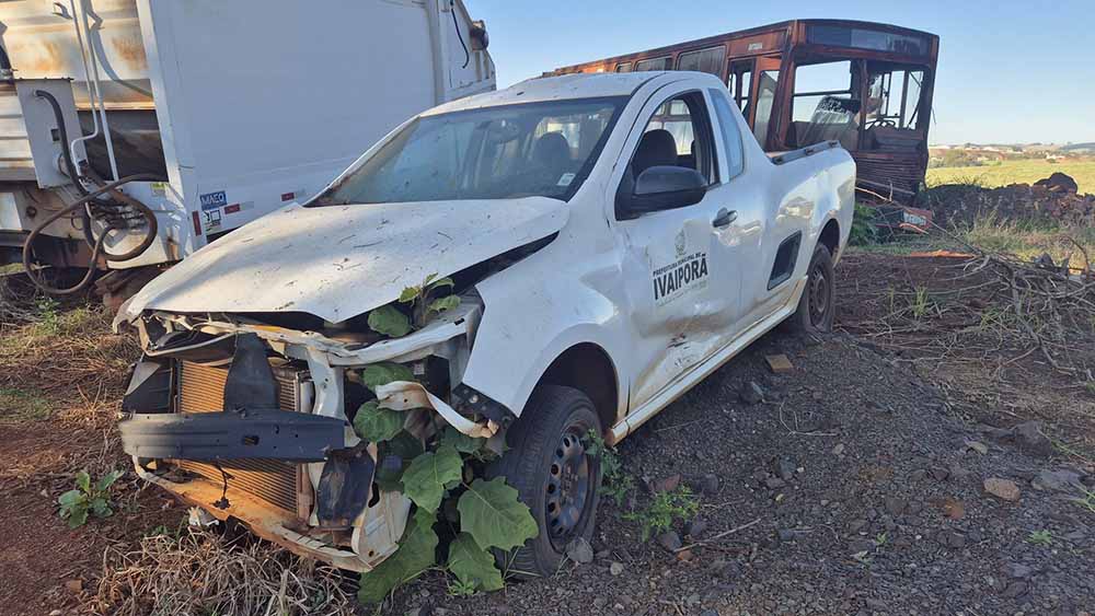 Prefeitura de Ivaiporã leiloa veículos, máquinas e sucatas no dia 26