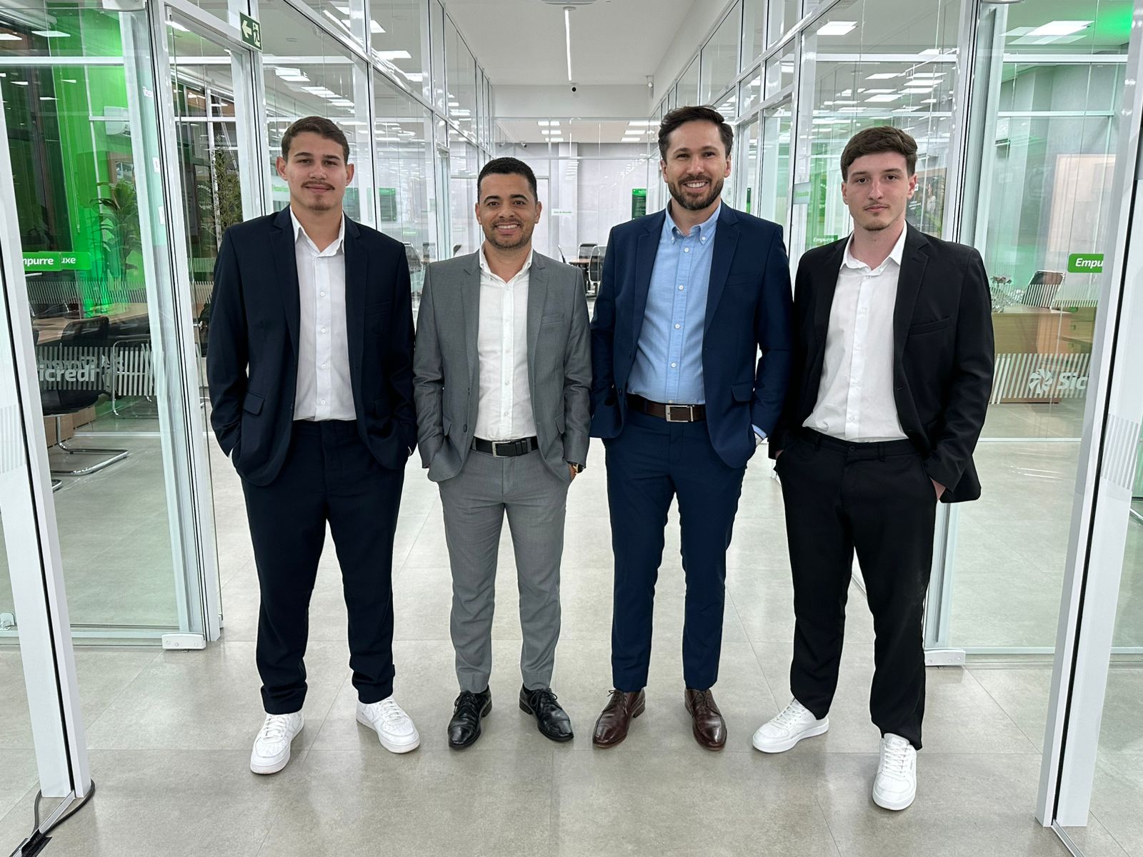 Sicredi Agroempresarial PR/SP reinaugura agência em Apucarana