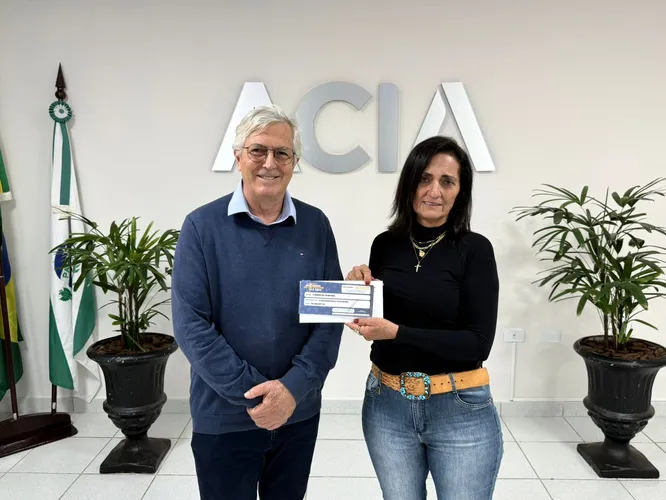 Acia premia com R$10 mil em vales-compra em Apucarana