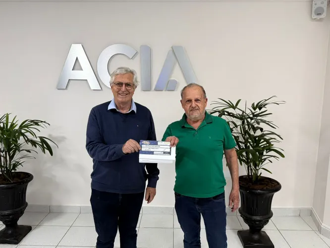 Acia premia com R$10 mil em vales-compra em Apucarana