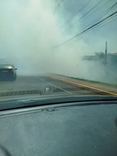 Incêndio prejudica visibilidade de motoristas