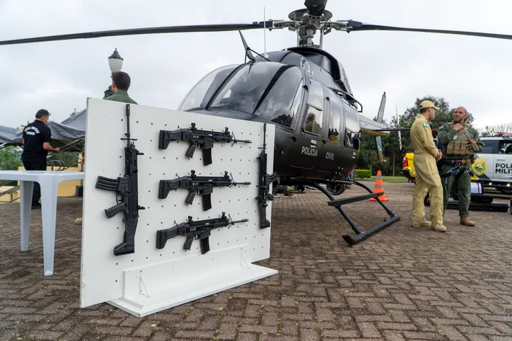 PR investe R$ 116 mi em helicópteros, fuzis, viaturas e tecnologia