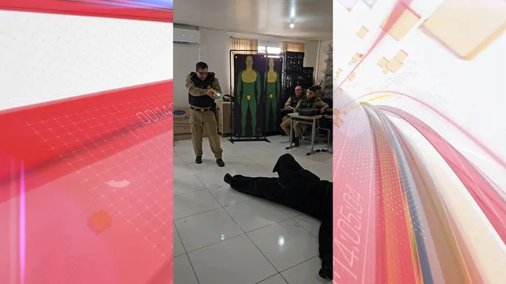 Policiais de Apucarana recebem treinamento para uso do TASER 10