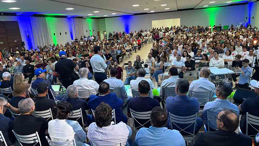 Alexandre Curi presta contas e comenta possível candidatura ao Governo