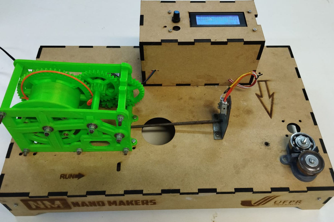 Aluno de Jandaia do Sul cria projeto que dá novo uso a garrafas PET