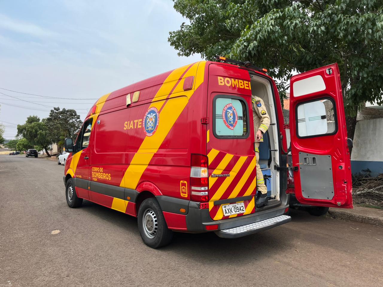 Colisão entre duas motocicletas deixa um ferido em Apucarana