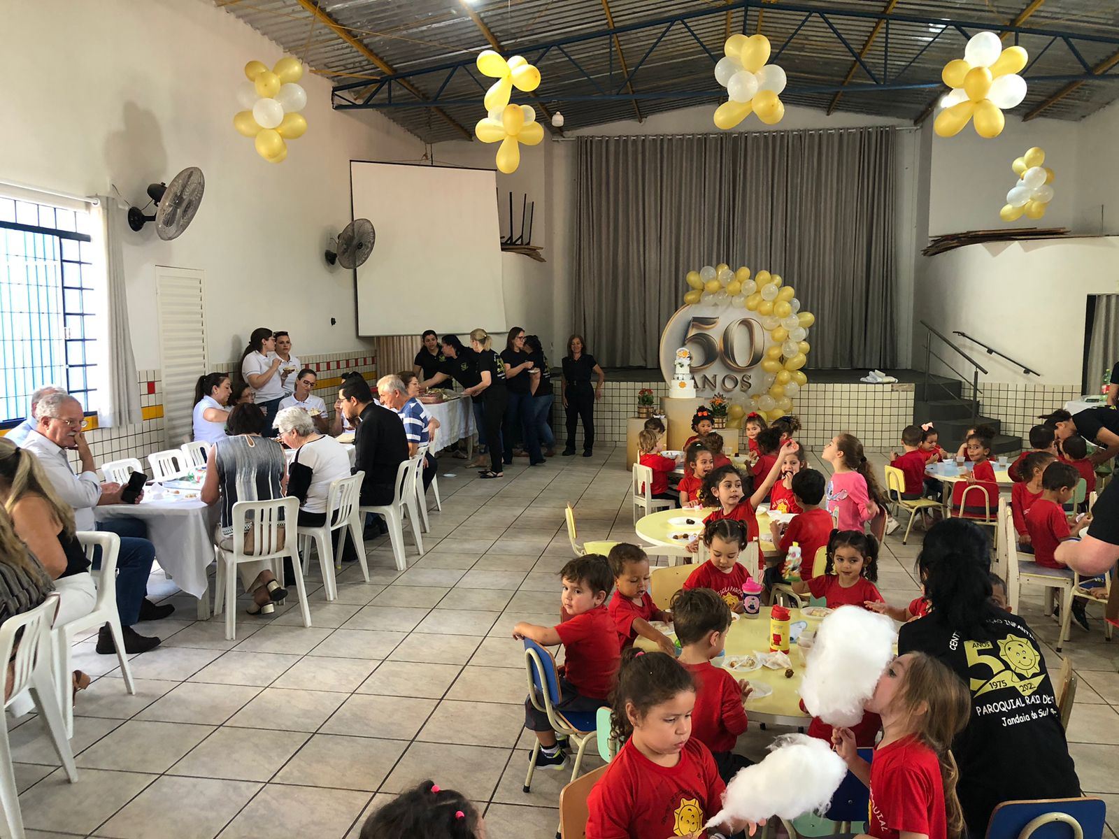 Creche Paroquial Raio de Luz completa 50 anos em Jandaia do Sul
