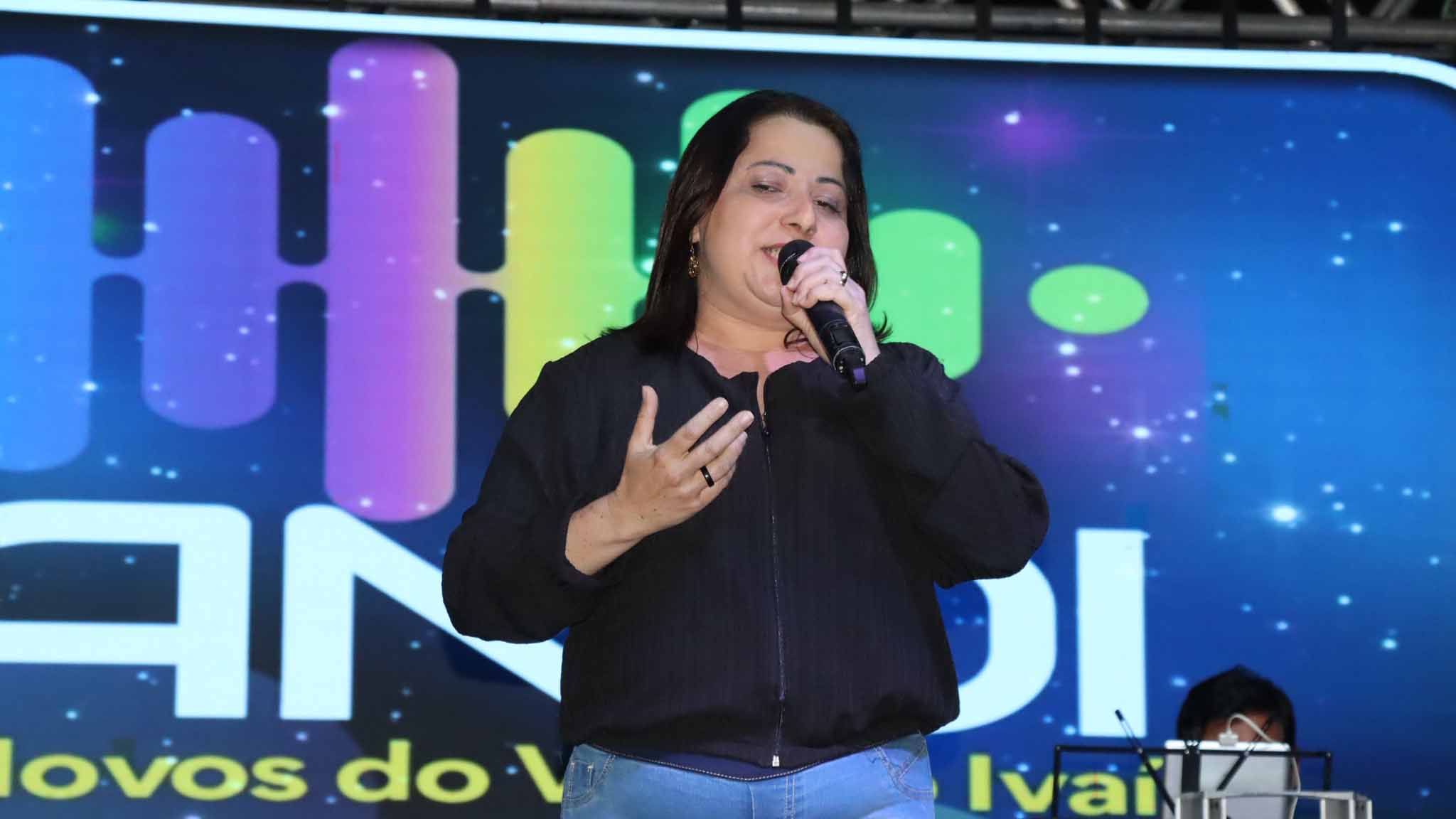 Fevanoi 2025 reúne talentos e emociona público em Ivaiporã