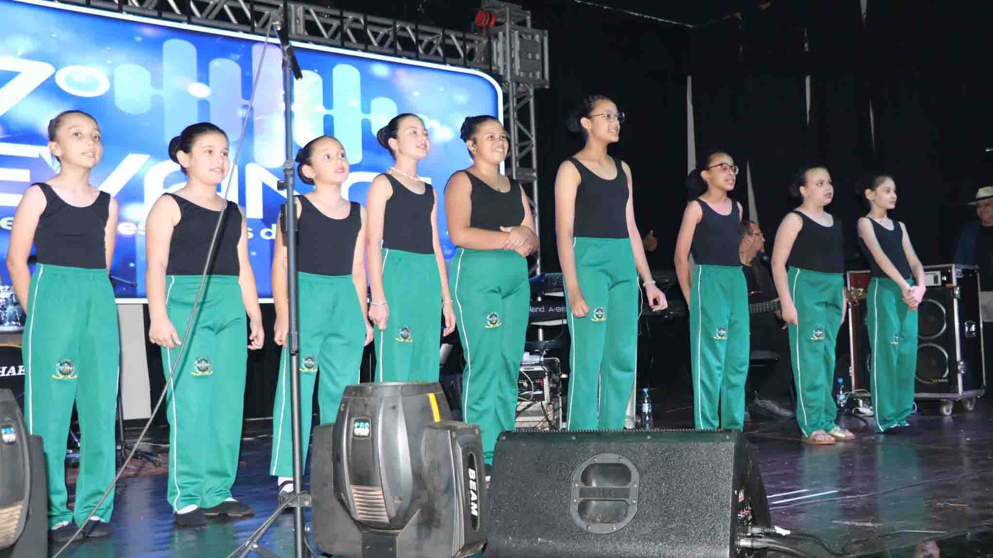 Fevanoi 2025 reúne talentos e emociona público em Ivaiporã